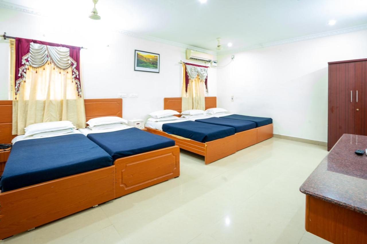 Hotel Tamilnadu -Trichy Tiruchirappalli Εξωτερικό φωτογραφία